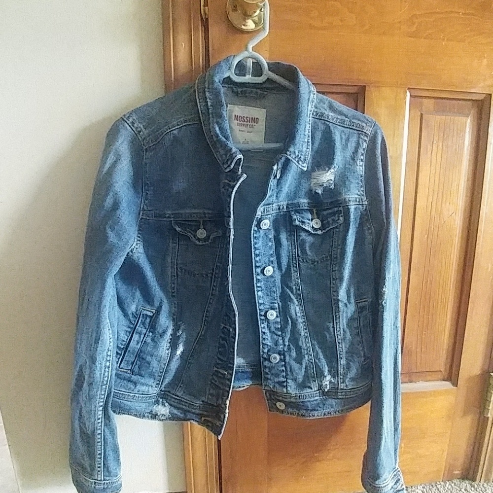 Denim jacket, slightly cropped